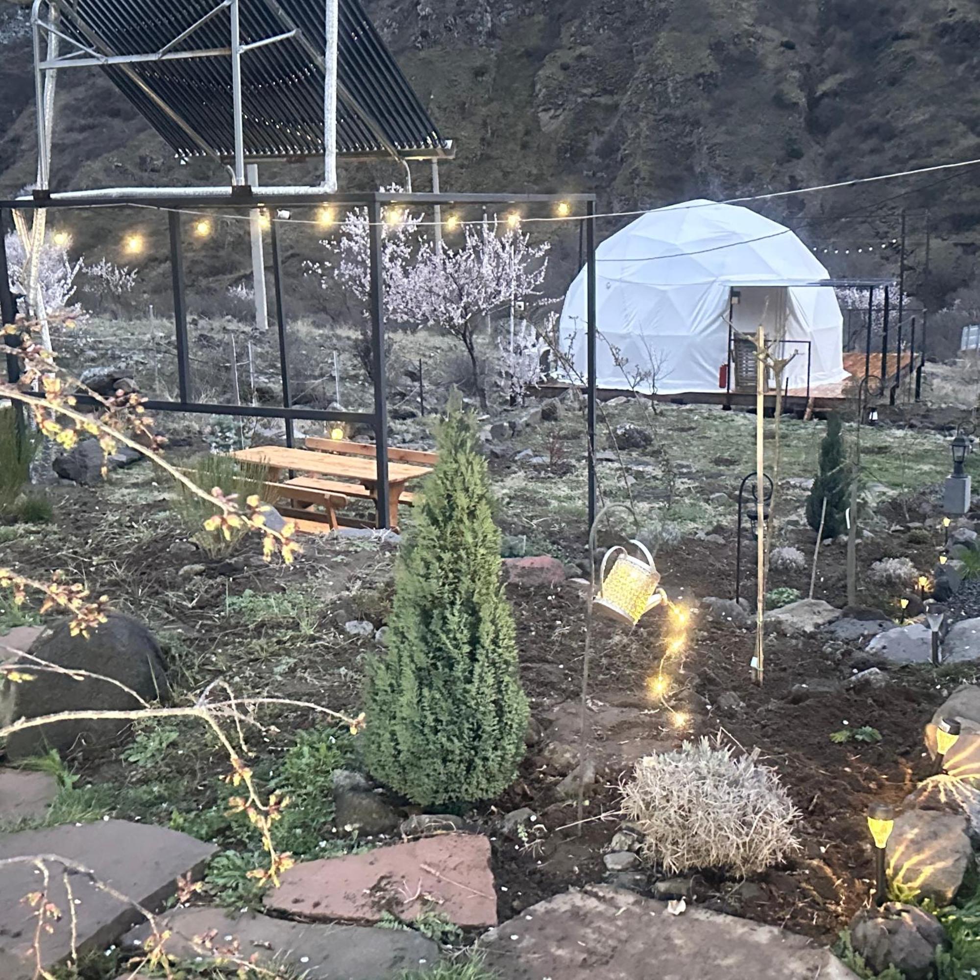 Vardzia Glamping Exterior photo