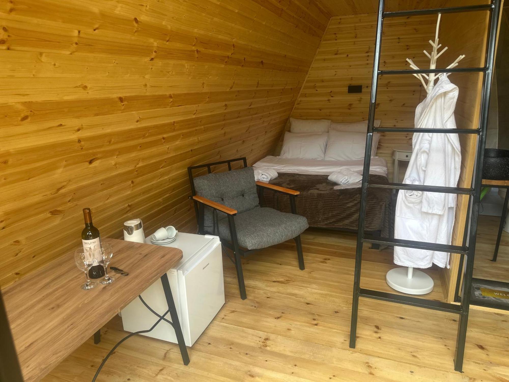 Vardzia Glamping Exterior photo
